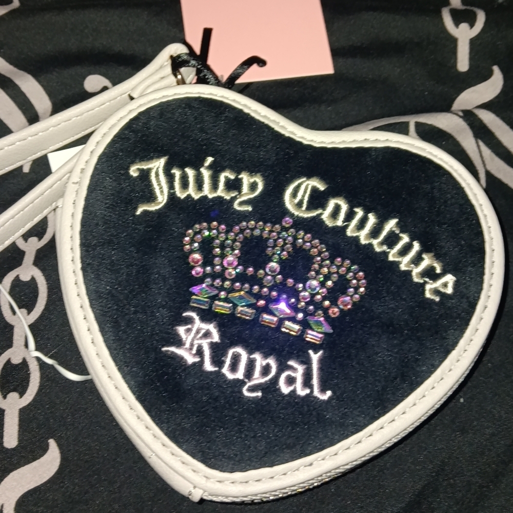 Juicy Couture Black and White Heart Royal Wristlet